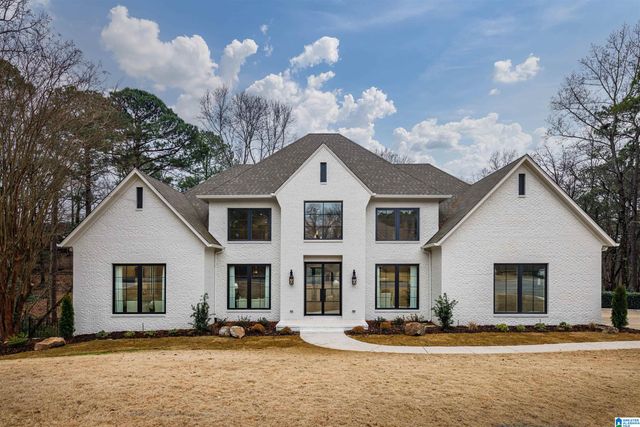 2105 LONGLEAF CIRCLE, Vestavia Hills, AL 35216