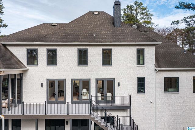 2105 LONGLEAF CIRCLE, Vestavia Hills, AL 35216