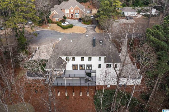 2105 LONGLEAF CIRCLE, Vestavia Hills, AL 35216