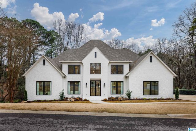 2105 LONGLEAF CIRCLE, Vestavia Hills, AL 35216