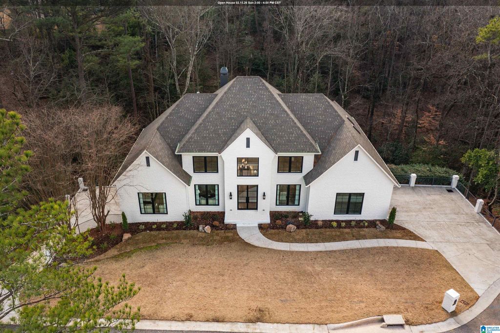 2105 LONGLEAF CIRCLE, Vestavia Hills, AL 35216