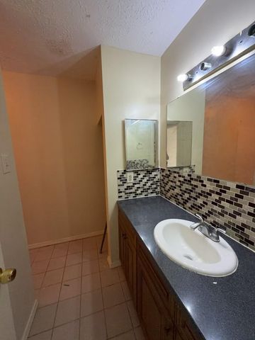 1527 Lazy Spring Drive, Missouri City, TX 77489