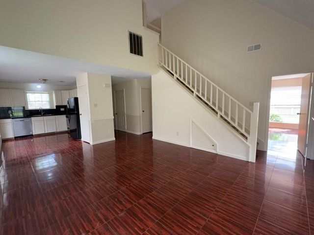 1527 Lazy Spring Drive, Missouri City, TX 77489