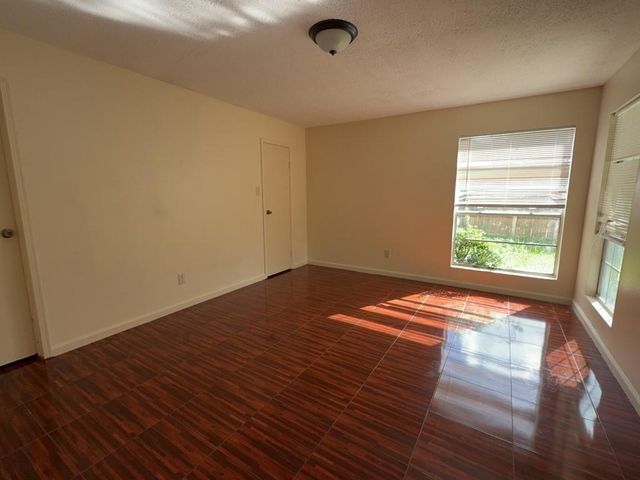 1527 Lazy Spring Drive, Missouri City, TX 77489