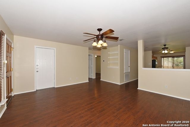 10707 N SHAENRIDGE, San Antonio, TX 78254