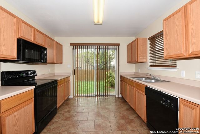 10707 N SHAENRIDGE, San Antonio, TX 78254