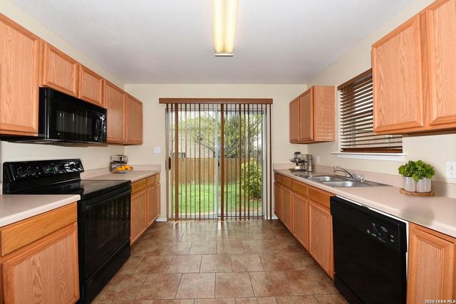 10707 N SHAENRIDGE, San Antonio, TX 78254