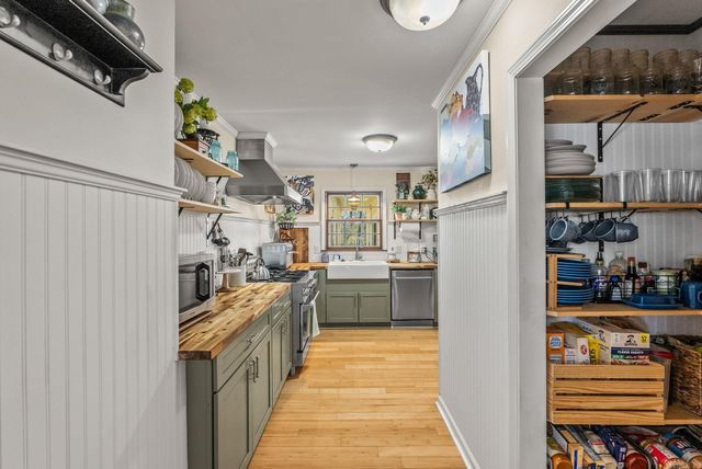 3 Point South Court, Little Rock, AR 72211