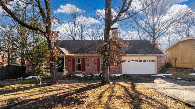 3 Point South Court, Little Rock, AR 72211