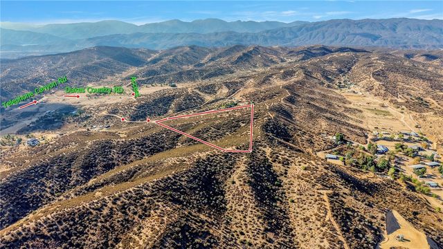 111 Starlight Dr., Hesperia, CA 92345