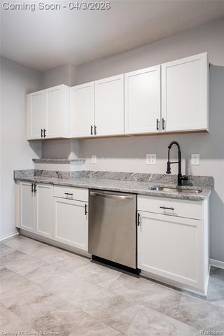 405 E Philadelphia Street, Detroit, MI 48202