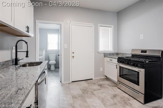 405 E Philadelphia Street, Detroit, MI 48202