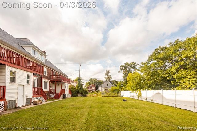 405 E Philadelphia Street, Detroit, MI 48202