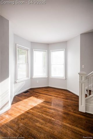 405 E Philadelphia Street, Detroit, MI 48202