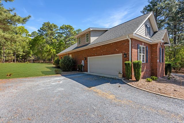 107 Sheroff Lane, West End, NC 27376