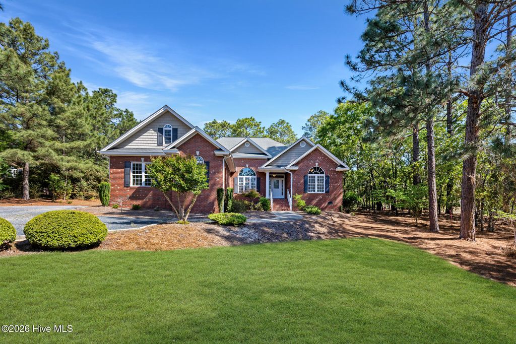 107 Sheroff Lane, West End, NC 27376
