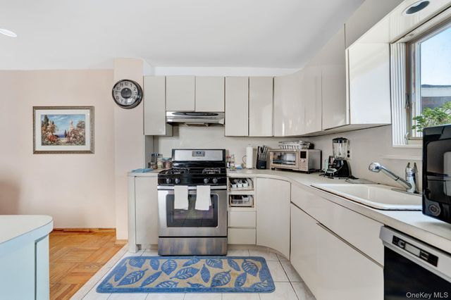 1646 E 36th Street, Brooklyn, NY 11234