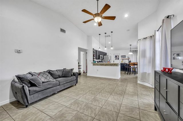 1831 SUMMIT CHASE AVENUE, Apopka, FL 32703