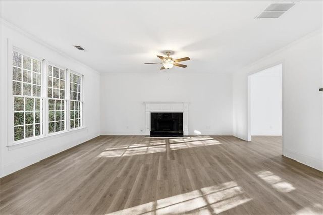 1335 Killian Shoals Way SW, Lilburn, GA 30047