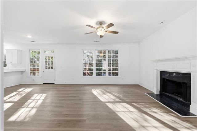 1335 Killian Shoals Way SW, Lilburn, GA 30047