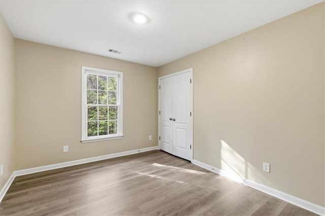 1335 Killian Shoals Way SW, Lilburn, GA 30047