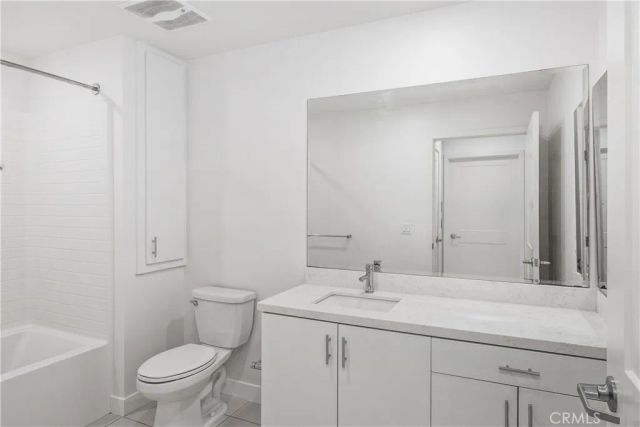 1218 Nolita, Irvine, CA 92612