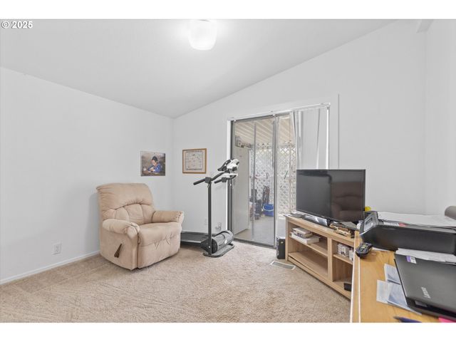 15130 S MAPLELANE Rd 33, Oregon City, OR 97045