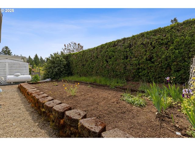 15130 S MAPLELANE Rd 33, Oregon City, OR 97045