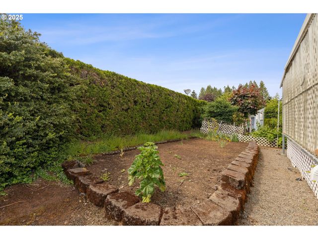 15130 S MAPLELANE Rd 33, Oregon City, OR 97045