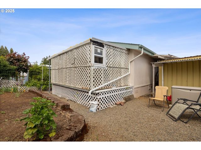 15130 S MAPLELANE Rd 33, Oregon City, OR 97045