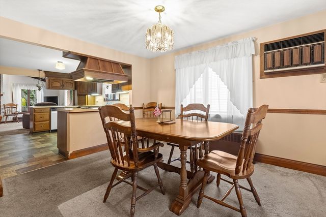 16 Breakheart Road, Saugus, MA 01906