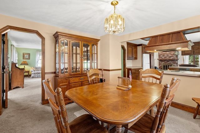 16 Breakheart Road, Saugus, MA 01906