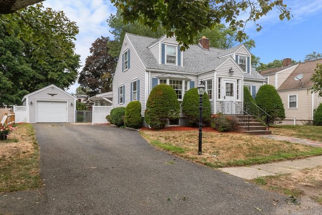16 Breakheart Road, Saugus, MA 01906