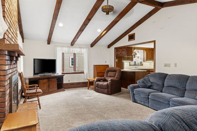 16 Breakheart Road, Saugus, MA 01906