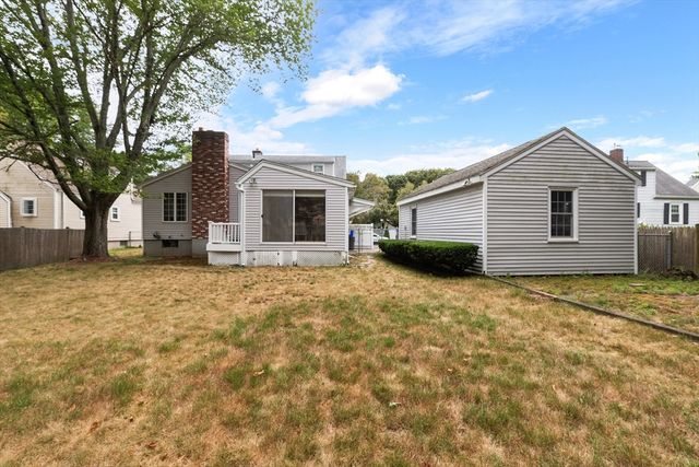 16 Breakheart Road, Saugus, MA 01906
