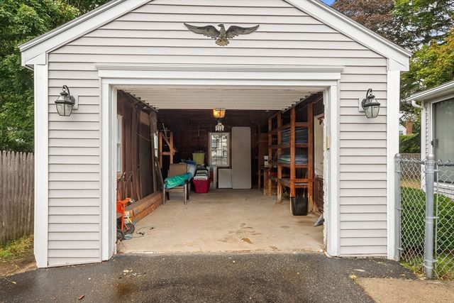 16 Breakheart Road, Saugus, MA 01906