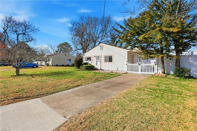 3540 Chester ST, Virginia Beach, VA 23452