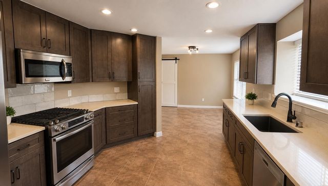 1212 Weatherford DR, Austin, TX 78753