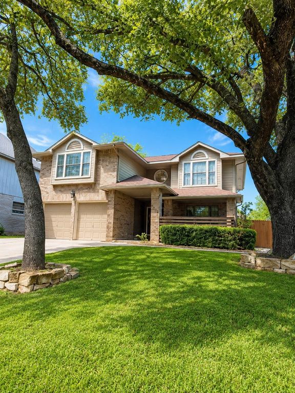 1212 Weatherford DR, Austin, TX 78753