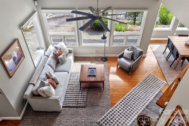 525 Blue Ridge Drive N, Marion, NC 28752