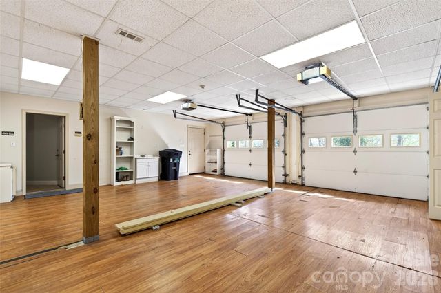 525 Blue Ridge Drive N, Marion, NC 28752