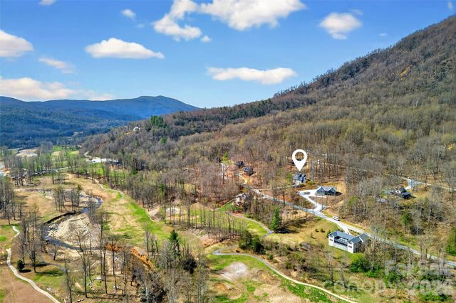 525 Blue Ridge Drive N, Marion, NC 28752