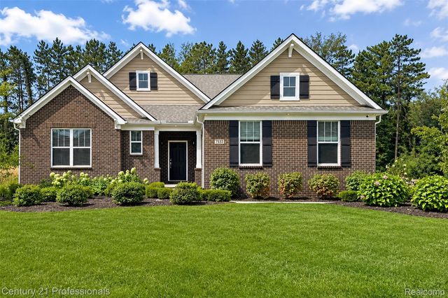 7533 Hardwood Circle, Canton Charter Township, MI 48187