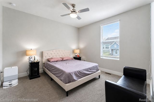 7533 Hardwood Circle, Canton Charter Township, MI 48187
