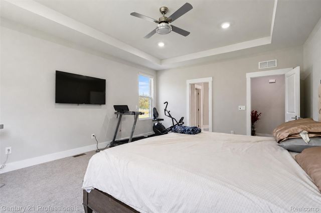 7533 Hardwood Circle, Canton Charter Township, MI 48187