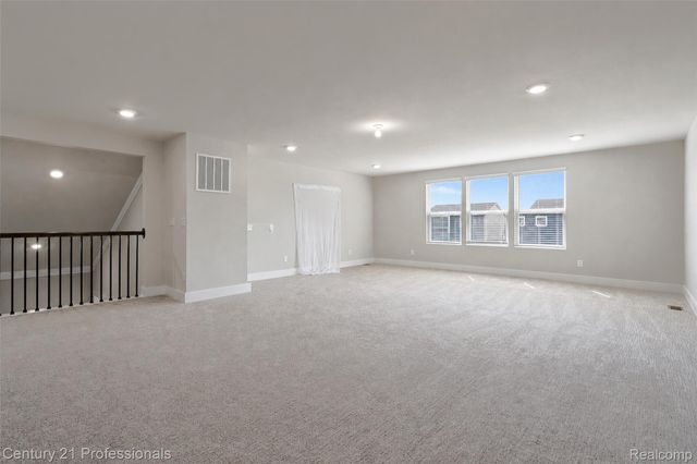 7533 Hardwood Circle, Canton Charter Township, MI 48187
