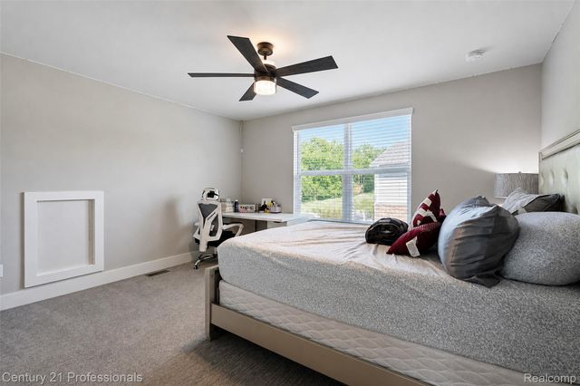 7533 Hardwood Circle, Canton Charter Township, MI 48187