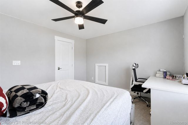 7533 Hardwood Circle, Canton Charter Township, MI 48187
