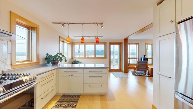 1842 Lake Street, Bridport, VT 05734