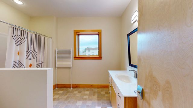 1842 Lake Street, Bridport, VT 05734